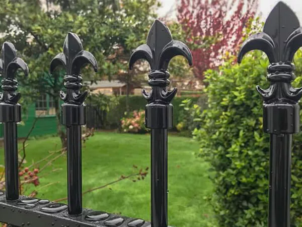 Fleur-de-lys railing